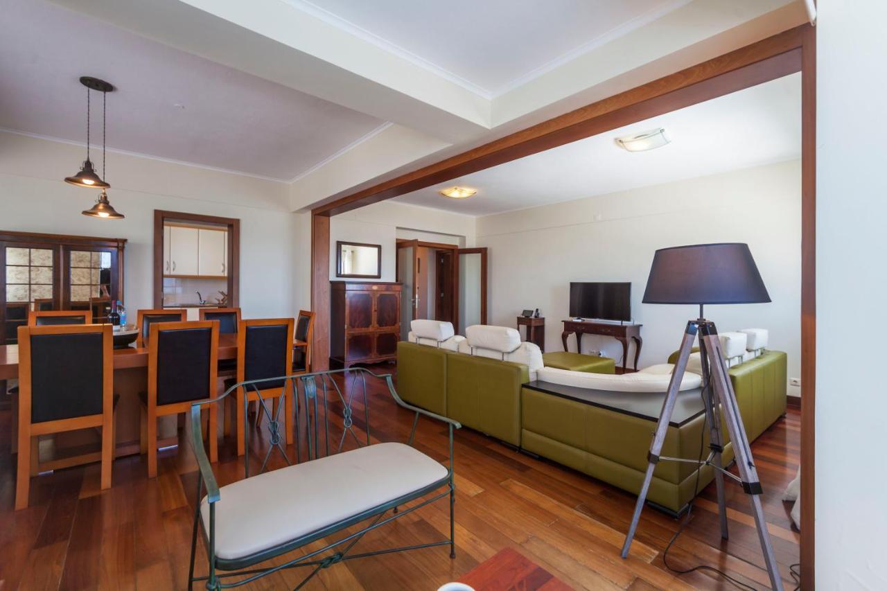 Ponta Delgada Deluxe Marina Apartment מראה חיצוני תמונה