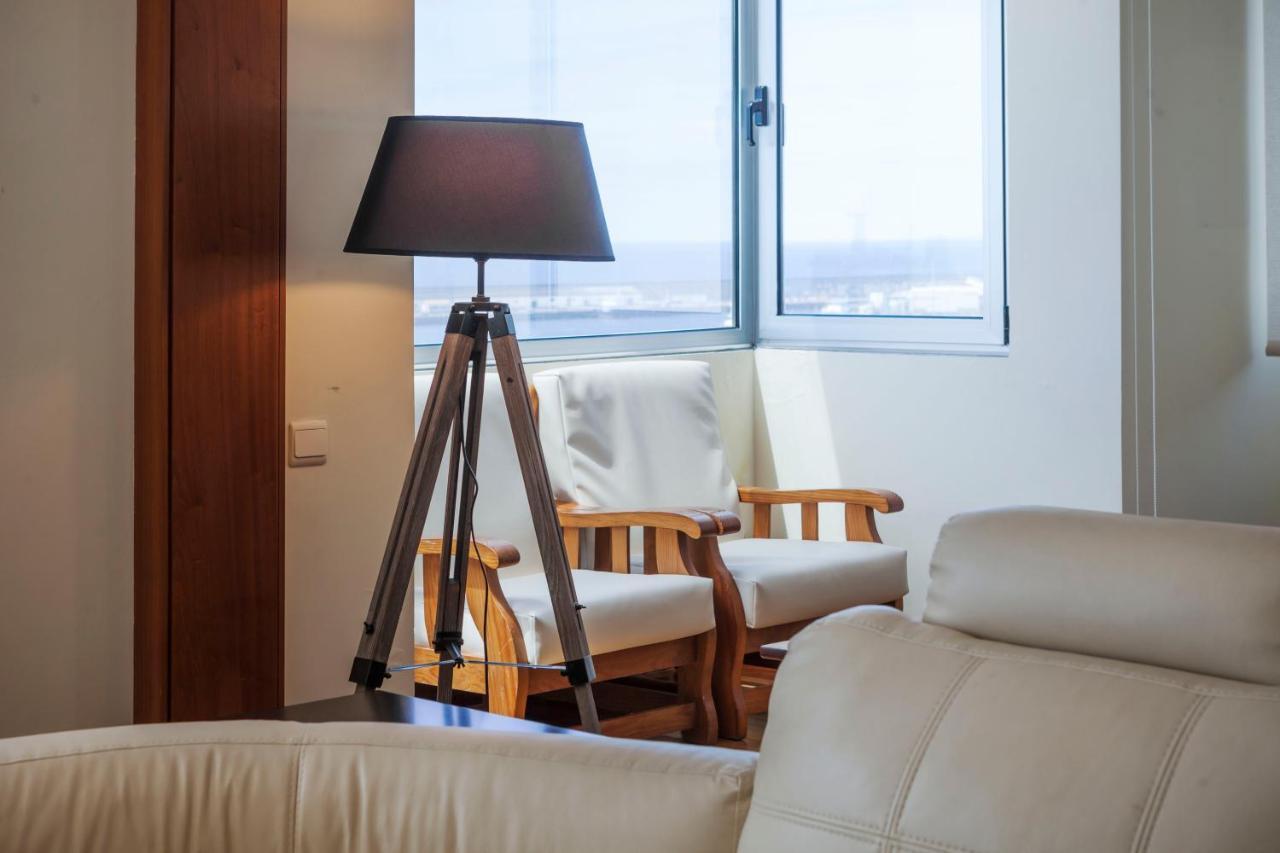 Ponta Delgada Deluxe Marina Apartment מראה חיצוני תמונה
