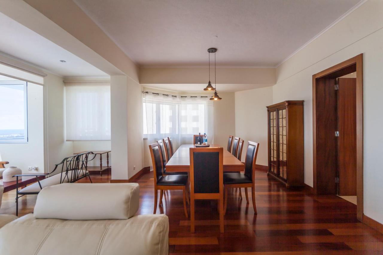 Ponta Delgada Deluxe Marina Apartment מראה חיצוני תמונה